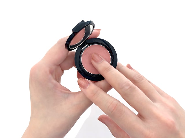 シーン別・マルチコスメの使い方