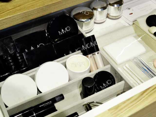 引き出しを開けるとMiMCの商品が
